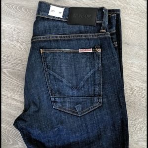 Hudson Jeans, Byron
